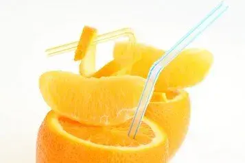 natürliches flüssiges Vitamin C aus Zitrusfrüchten